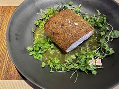 牛肝菌裹三文鱼-Carbon莫卡哆·意大利复古集市餐厅(杭州大厦店)