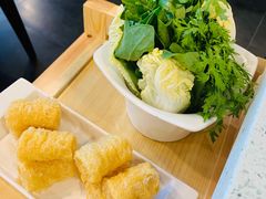 响铃卷-烹然四季椰子鸡火锅(团结湖总店)