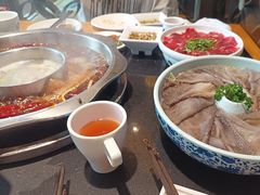 -一斗火锅·招财羊毛肚(北温泉九号店)