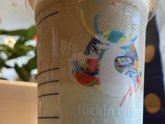 -瑞幸咖啡(大连罗斯福广场一层店)