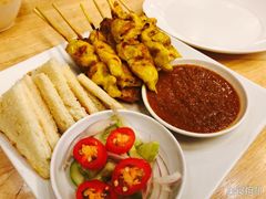 -J Daeng Seafood