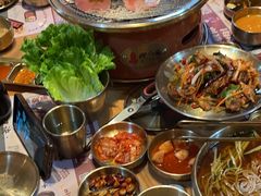 -闻老头·菊花炭烤肉(D11店)