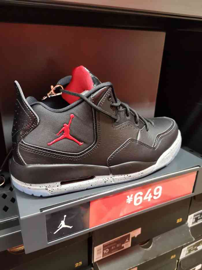 耐克nike(天河城百货店)-"感觉还是在耐克店里能挑出些称心的,现在有.