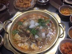 -顶顶汤火牛排火锅·经典铜锅涮肉