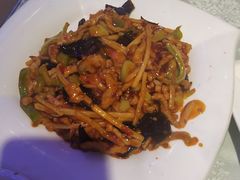 -阿三鱼头泡饼·家常菜