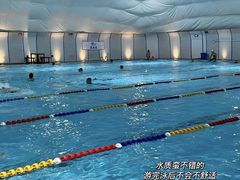 -领晟体育蓝天花园室内游泳馆