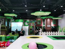 -绿野星空儿童乐园