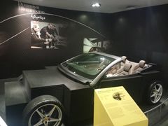 -法拉利主题公园