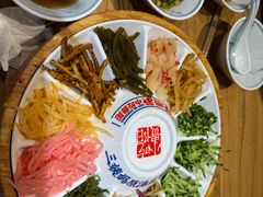 -怪噜范·老贵阳街头名小吃(鸿通城店)