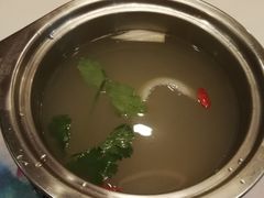 -名都晓荷塘主题火锅(海城街店)