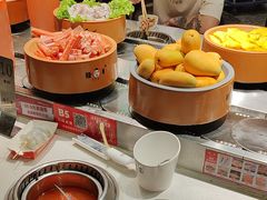 -龍歌自助小火锅(市南金茂湾店)