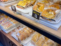 -韩国利尔面包(桂林路店)