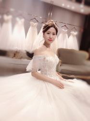 点击看大图 -艾米丽婚纱礼服