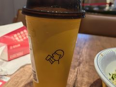 -喜茶(北京华贸购物中心店)