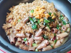 三鲜海肠捞饭-东莱馋房(陆家嘴店)