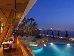 -迪拜帆船酒店海底餐厅