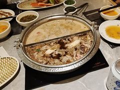 -一绪に寿喜烧(荟聚店)