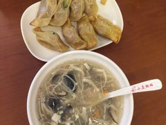 -小姜锅贴(凤凰街店)