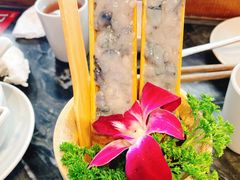 百分百纯虾滑-热火朝天鲜切牛肉火锅(南强街巷店)