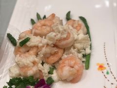 -南京双门楼宾馆(盐仓桥地铁站阅江楼店)