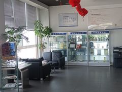 -华胜奔驰宝马奥迪专修连锁(虹梅南路店)