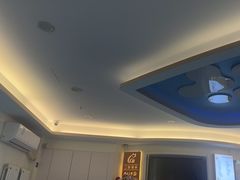-全心全意动物诊疗中心医院(北苑店)