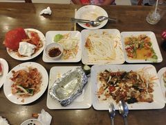 -两兄弟Song Pee Nong(2号店)