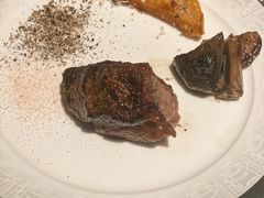 -Mogul Eatery·大亨餐酒馆
