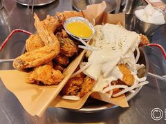 炸鸡翅一半一半-富乐满韩国正宗炸鸡韩国料理(虹泉路店)