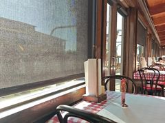 -Crab Pot Restaurant
