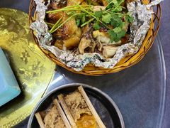 -临高吉海土窑海鲜(琼山店)