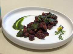 黑椒青酱牛肉粒-将相和·海鲜蒸饺大连菜