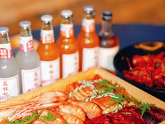 -聚汇三少·龙虾·中餐厅(莫邪路新天地店)