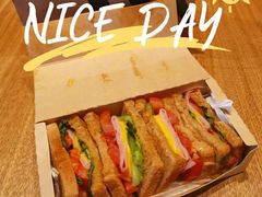 芝香薄切火腿片大嘴三明治-星巴克(成都科学城店)