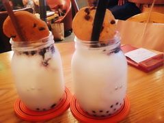 蓝莓遇上干奶酪-MR.ROCKY洛奇先生RESTAURANT&BAR(宝安壹方城店)