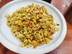 -湖南人家湘菜馆(镇江路店)