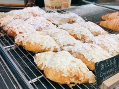 -麦田工坊(月湖店)