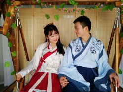 -汉仪华裳汉服馆(打浦桥店)