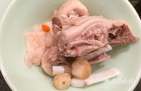 Bamboo Mushroom and Water Chestnut Coconut Chicken