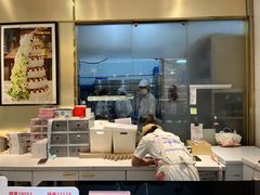 -花花卷卷·鲜食蛋糕(静安久光百货店)