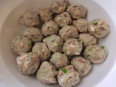 -章记正宗南岗鱼蛋火锅