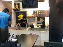 -愉肴麻辣香锅(中北镇店)