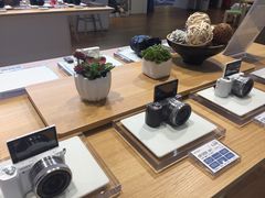 -Sony Store 索尼(来福士店)