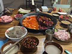 -谭记重庆老火锅(总店)