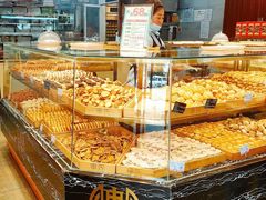 面包甜点陈列柜-申氏糕点(三好街店)