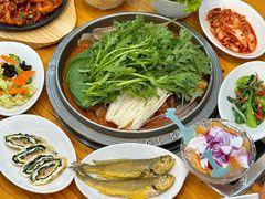 -真利味·脊骨火锅·正宗韩国料理(韩乐坊店)