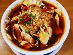 -炉小二铜锅牛蛙•川湘菜(三里屯店)