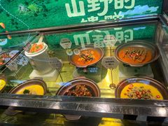 -鸽子侯·家宴·平价海鲜(绿地店)