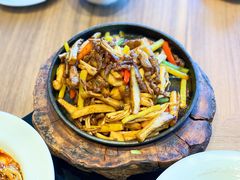 铁板珍菌炒羊柳-香厨中餐厅(松北香格里拉店)