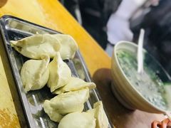 -宝羊老白家包子铺